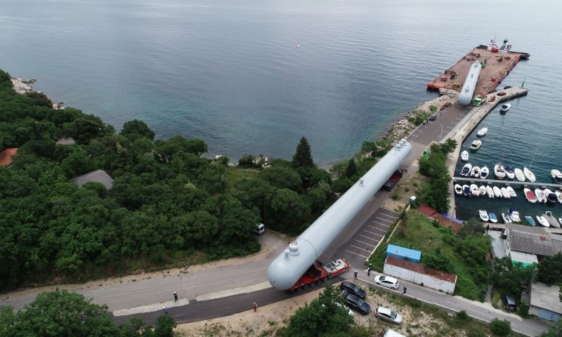 Fagioli Successfully Transports Four 80m-bullets from Italy to Croatia