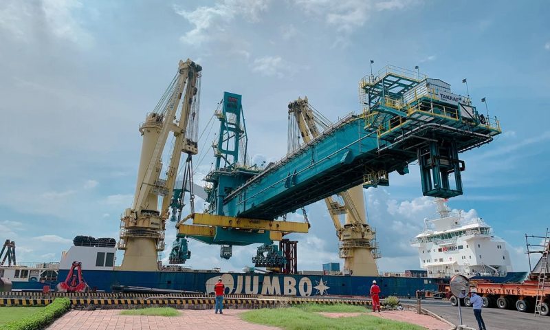 Jumbo Kinetic Transports 1435-tonne Shiploader