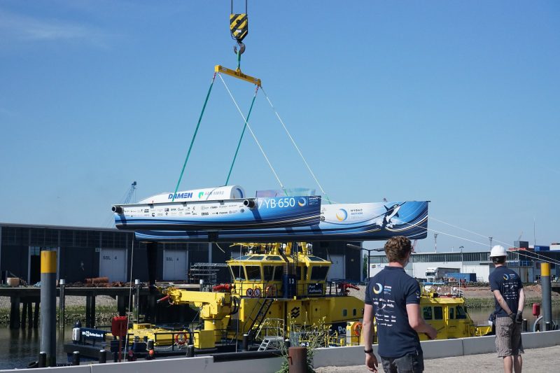 First Flying Hydrogen Boat TU Delft