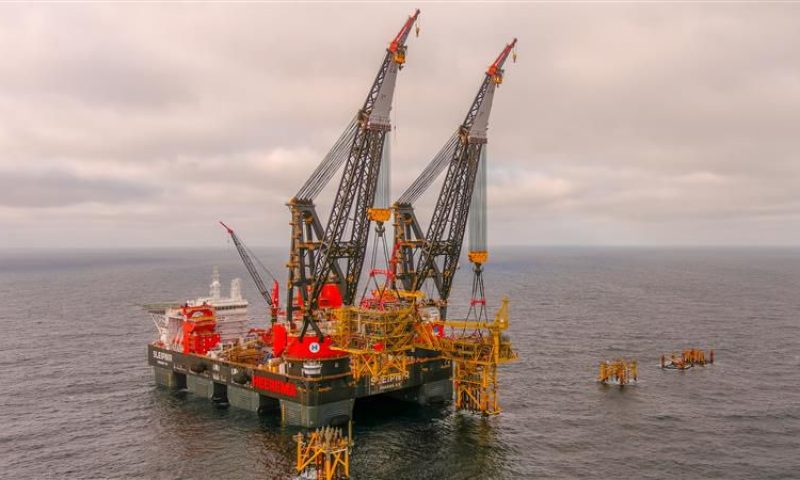 Offshore Heavy Lift Topside Installation by Total and Heerema Marine Contractors