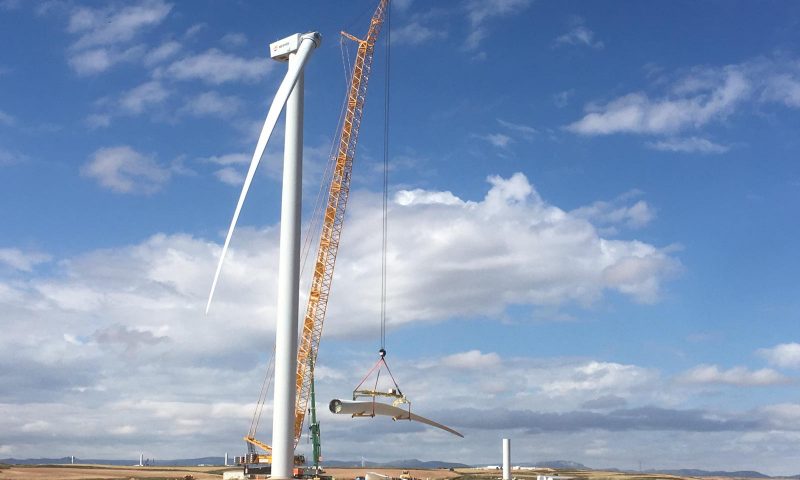 Large Crane & Installation Contract to Global Wind Service US