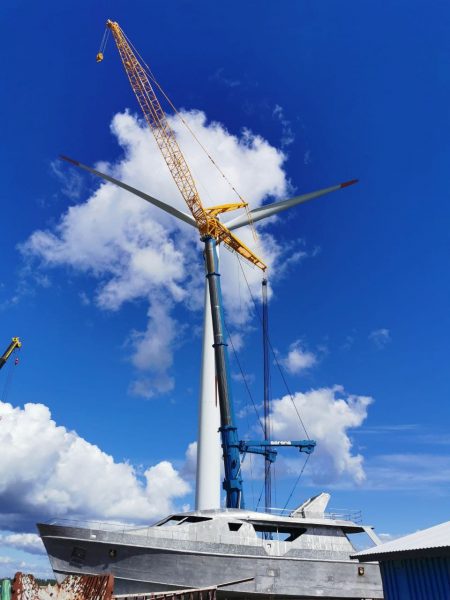 Sarens Installs Siemens Wind Turbine Components In Estonia